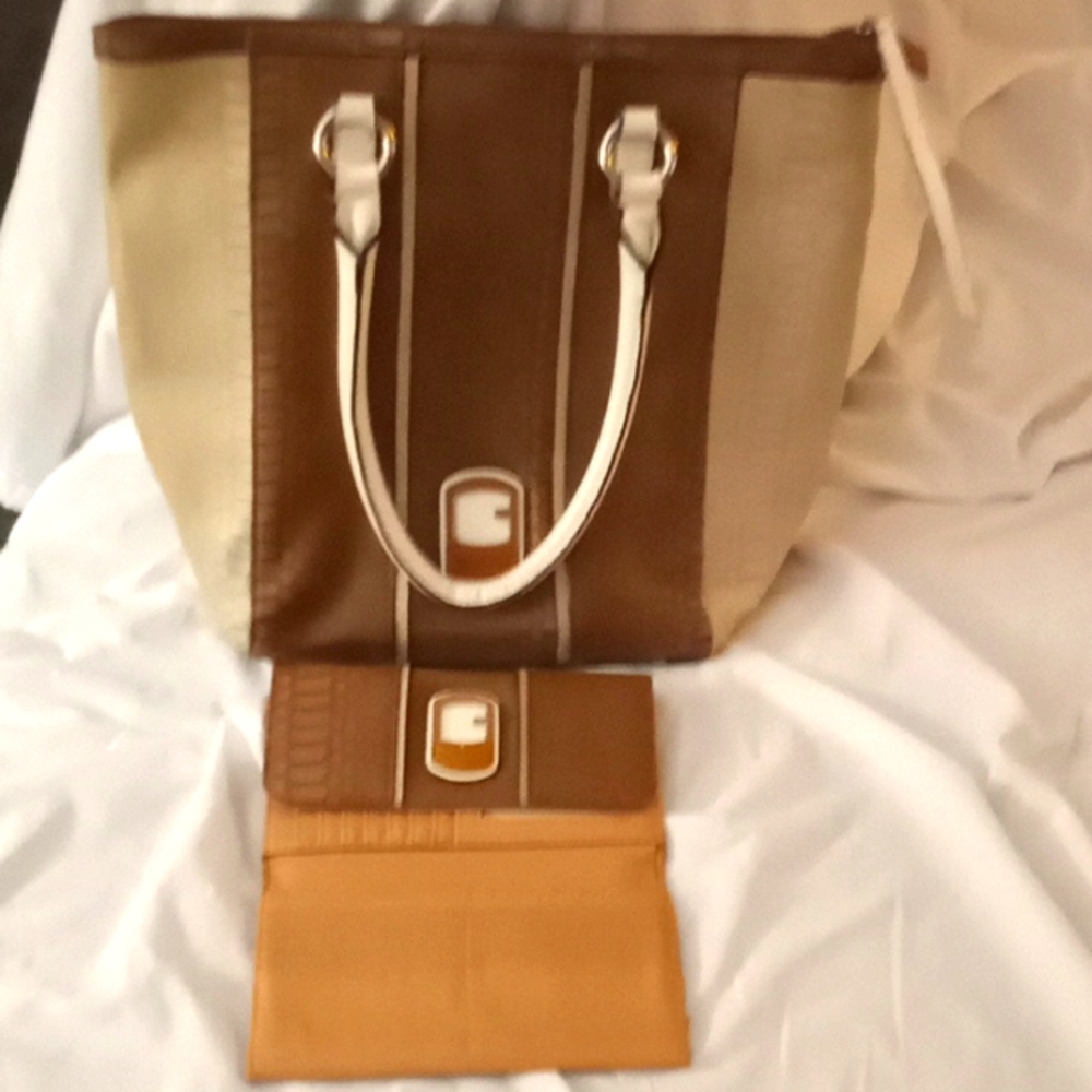 Purse and wallet